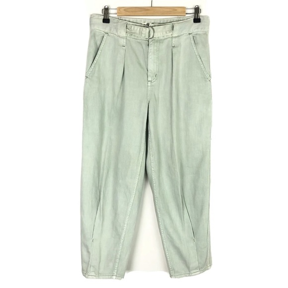 We The Free Denim - WE THE FREE Free People $128 Paloma Slouchy Belted Jeans in Mint 
Size 28